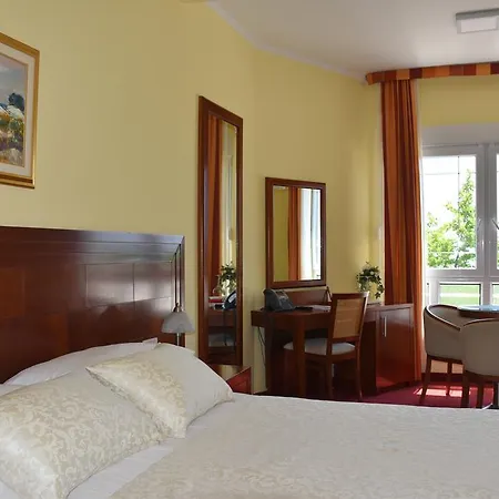 Villa Mila Tučepi Exterior foto